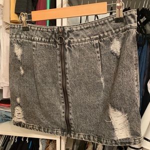 Stone wash denim skirt